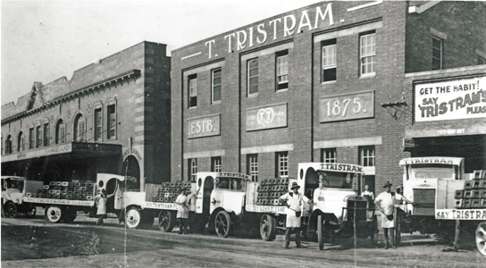 1918 | Tristram’s Grey Street Factory